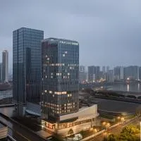 Atour Light Hotel Wuhan Railway Station West Square, khách sạn ở Vũ Hán
