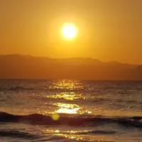 Ghaziveran에 위치한 호텔 Aphrodite Beachfront Penthouse Apartment