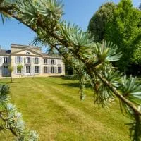 Château de Luzières, hotel en Conty