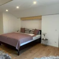 Charmantes Dorf-Apartment, hotel em Dietramszell