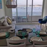 킨테로에 위치한 호텔 Departamento con acceso directo a la playa