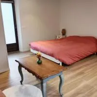 Studio nature indépendant, хотел в Le Gâvre
