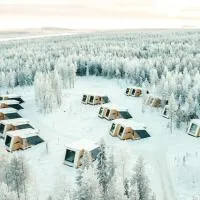 Lapland Glow Chalets – hotel w mieście Rovaniemi