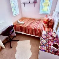 Private room in BS14, hotel in Bristol