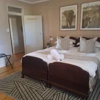 The Ranch House at African Safari Lodge, hotell i Grahamstown