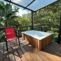Cabaña tipo glamping en finca cafetera con zonas verdes, avistamiento de aves, paisaje cafetero, hotel en San Francisco