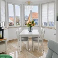 Esmeralda Penthouse - 3Schlafzimmer - 30m2 Terrasse Panorama- Fernblick & Alpenblick, hotel a Ebersbach-Musbach