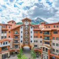 Viesnīca The Lodge at Mountaineer Square, A Vail Resorts Property pilsētā Mount Crested Butte
