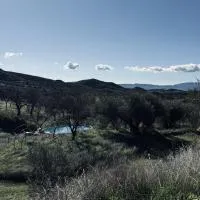 MOZa LUZe - Off Grid Casa Rural, hotelli kohteessa El Pilar y Provincias