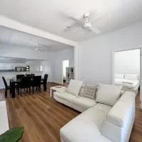 Luxury at Cobalt Street, hótel í Broken Hill