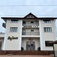 Hotel Infinit, hotel en Târgu Jiu