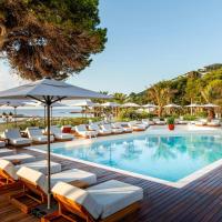 Hotel Riomar Ibiza, a Tribute Portfolio Hotel، فندق في سانتا إيولاليا ديل ريو