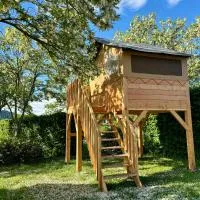 Camping Onlycamp du lac de Roybon, hotel en Roybon