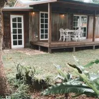 Luxe Country Cabin - The Ateliers Cottage, hotel 