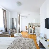 Ogi lux – hotel w mieście Kraljevo