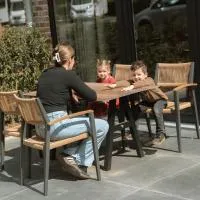 Camping Natuurlijk Limburg - Studio 1, hotel i Voeren