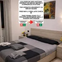Golden Stay Rome - Golden Room - Close to Metro C، فندق في تور فيرغاتا