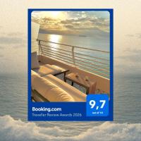 Casa Sud Menton Studio Vue Mer Panoramique Front de Mer Parking inclus, kh&aacute;ch sạn ở Menton