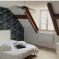Chambre d hôtes dans un domaine au calme proche du Pal โรงแรมในChevagnes