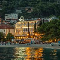 Grand Hotel Slavia: Ba&scaron;ka Voda şehrinde bir otel