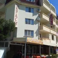 Krasi Hotel, hotel em Ravda
