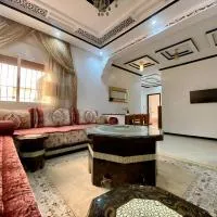 Spacious 3BR Family Apt near Marjane - Internet 200 Mbps - 3éme étage, hótel í Safi
