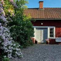 Lantliv x Hidhem countryside cottage, ξενοδοχείο σε Tystberga