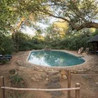 Kelora Bush Camp、フッドスプルイトのホテル