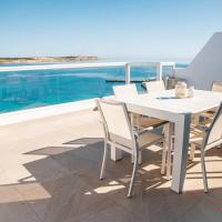 Pretty Beachfront Penthouse in Mellieha, hotel a Mellieħa