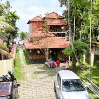 Atharvam Resort, hotell i Cherai Beach