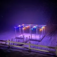 La Măgaru Tăvălit、Nucşoaraのホテル