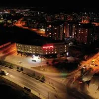 BUSINESS EXPRESS HOTEL, hotelli kohteessa Kapaklı