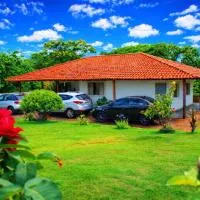25min de Londrina Familias grupos Recanto bomtempo, hotel v destinácii São Pedro de Alcantara