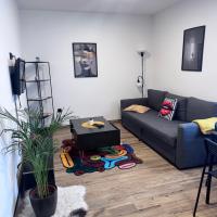 j ONE Apartm&aacute;ny, hotel cerca de Aeropuerto de Pardubice, Pardubice