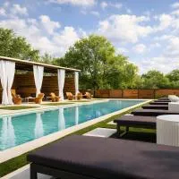 Melrose River Club Resort, hotelli kohteessa San Marcos