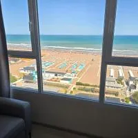 Vista al mar con pileta necochea, hotel en Necochea