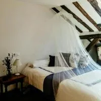 Hostal Refugio De Gredos – hotel w mieście Navarredonda de Gredos
