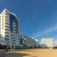 Beachfront Pool & Sea View Stduio in Hotel Berlin, hotel din Varna