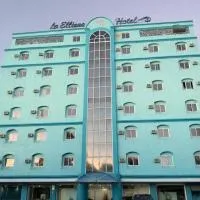 La Elliana Hotel & Restaurant, Inc., hotel di Laoag