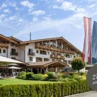 Hotel & Spa Sonne 4 Sterne Superior, hotel di Kirchberg in Tirol
