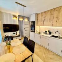 Fly Apartment Modlin by JumpInHere, hotel cerca de Aeropuerto de Varsovia - Modlin, Nowy Dw&oacute;r Mazowiecki