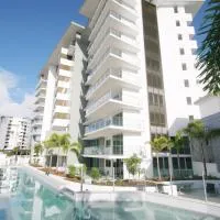 m1 Resort: Maroochydore şehrinde bir otel