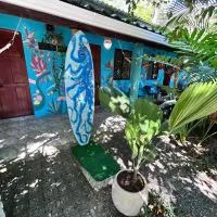 Boutique Rooms River Front at La Junta, hotel a Dominical
