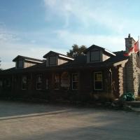 The Spirit Rock Outpost & Lodge، فندق بالقرب من Wiarton Airport - YVV، ويارتون