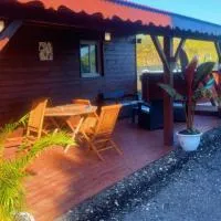 Villa Eden hibiscus, Hotel in Petit-Canal