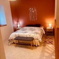 Maison 4 5 pers Cholet PuyduFou Maulevrier, hotel en Nueil-les-Aubiers