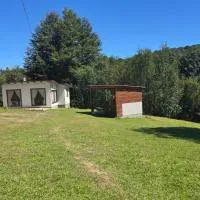 Cabaña en Lago Ranco con quincho y naturaleza, hotel a Lago Ranco