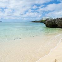 O-kinawa House, Hotel in Serakaki