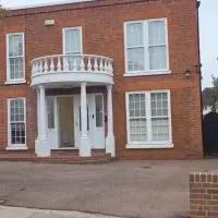 First Class Luxurious Apartment London Finchley, hotel v destinaci Brent Station
