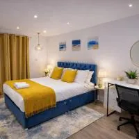 Amazing 3 bedroom flat with Garden, hotel em The Hyde